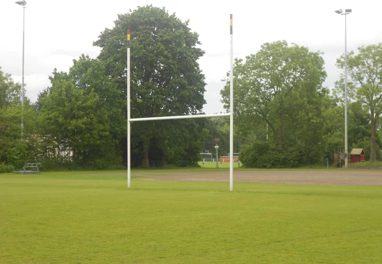 Rugby-Am football-goal 6,2 x 7,11 m.