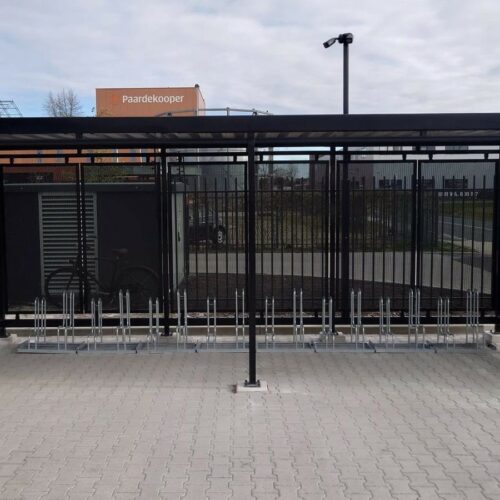 Fietsoverkapping Hagen – Luxe Design & Maatwerk 112 Moderne fietsoverkapping Hagen 6 meter Aalsmeer prefab betonpoeren