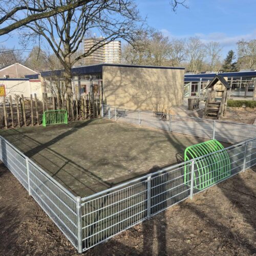 Pannakooi PS100 Basic 82 Trapveldje Basic met kleien voetbaldoeltjes