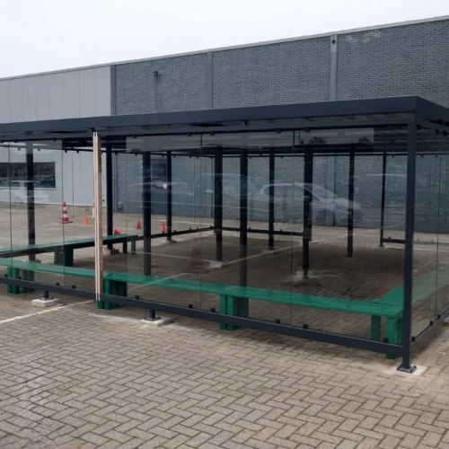 Rookoverkapping Myla 213 Rookoverkapping Maatwerk 8x8m met zitbanken