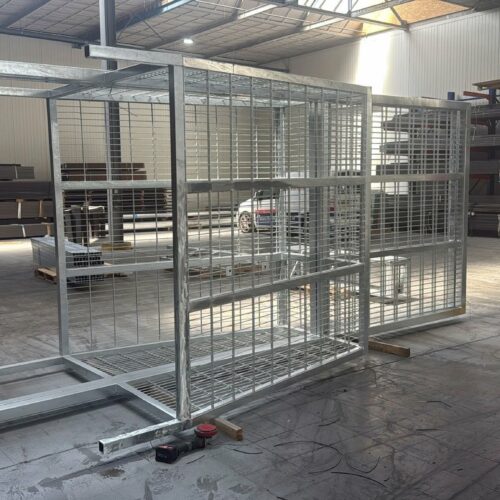 Voetbaldoel met basketbal VBC160 88 Volbad verzinkte voetbaldoel basketbalcombinatie VBC160 gereed voor levering vanuit de werkplaats van SKWshop