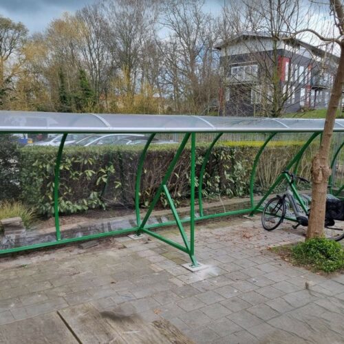 Fietsoverkapping BF1000 – Halfrond & Transparant 256 Overdekte fietsenstalling BF1000 groen gecoat