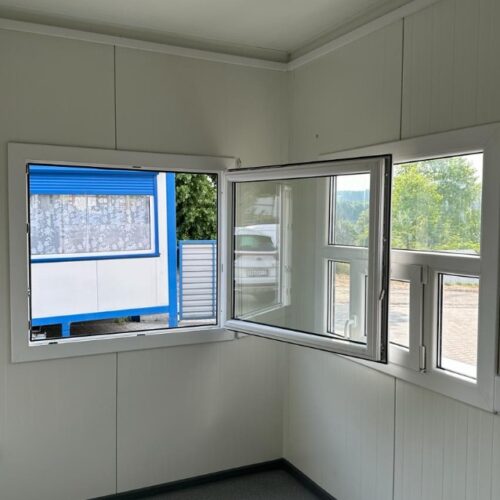 Prefab kantoorunit KLW 38 Drukgarnituur (Napoleon) van de buitendeur. Topkwaliteit.