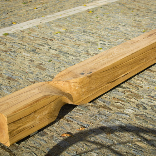 Design parkbank gedraaid hout.