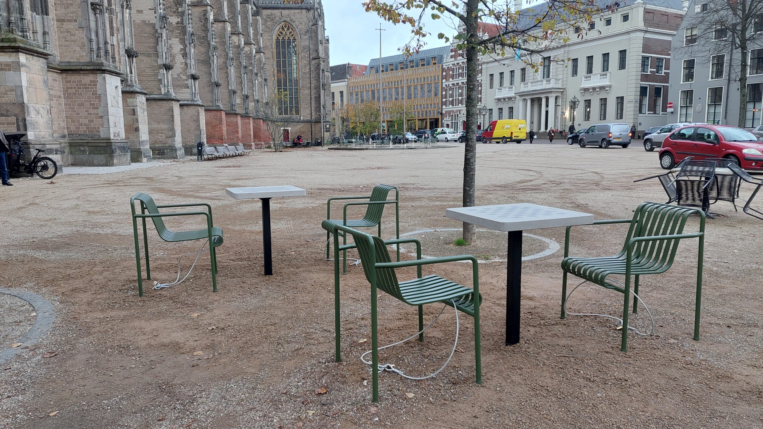 Schaaktafel voor buiten model MAT 12 Schaaktafels geleverd en gemonteerd in gemeente Deventer