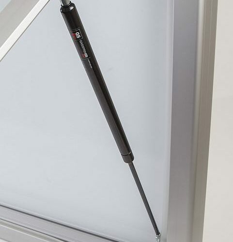 Informatieborden: Wandvitrine 10 Met een publicatiebord met slot en wandmontage bent u verzekerd dat uw informatie beschermd blijft tegen vandalisme en ongewenste toegang.