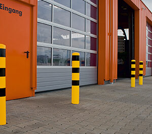 Anti-rampalen en zware parkeerpalen 89mm t/m 273mm 29 Antirampalen, een uitstekende en voordelige bescherming van uw dure bedrijfsmiddelen