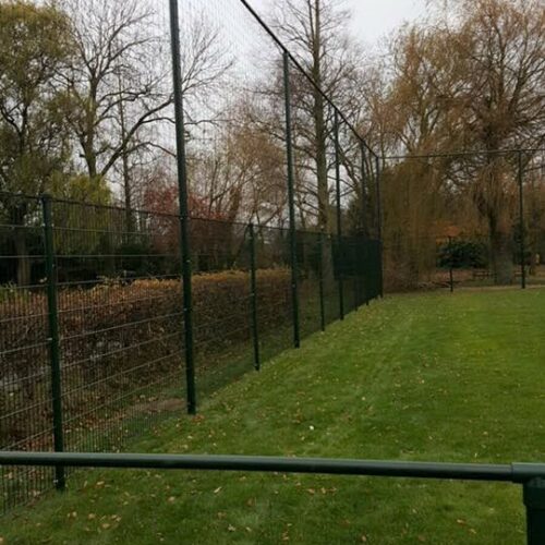 Ballenvanger op maat 99 Ballenvanger met 2 meter dsm en 3 meter net.
