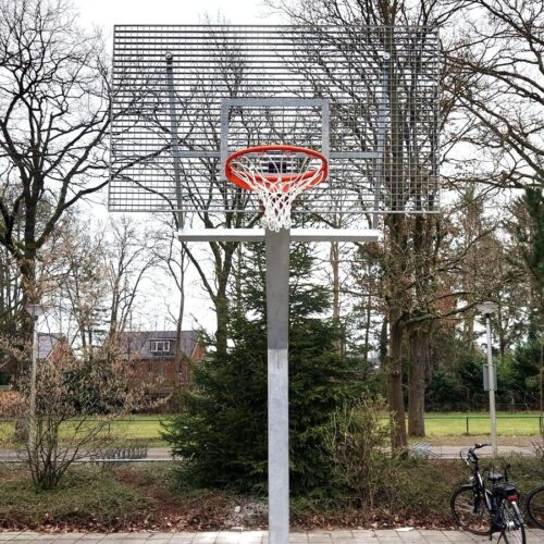 Basketbalpaal Heavy compleet 52 Basketbalpaal Heavy in de verzinkte uitvoering.