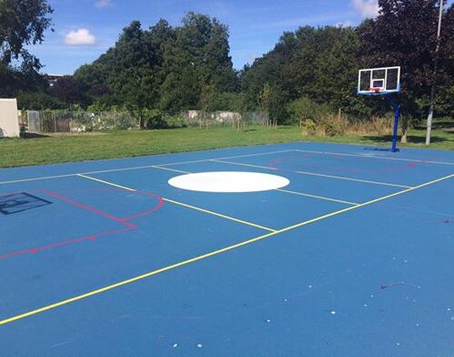 Basketbalpaal PROFI-outdoor 74 Basketbalpaal PROFI. De professionele outdoor basketbalpalen.