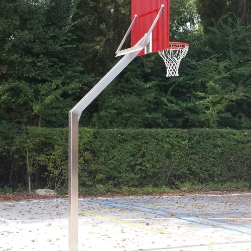 Verstelbare basketbalpaal Rothe+ 51 De geluidsarme en vandalisme-arme borden van deze verstelbare basketbaldoelen kunnen in iedere ral kleur gecoat worden