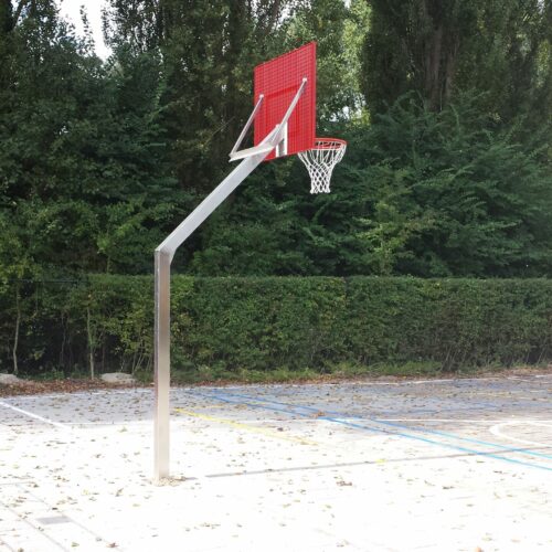 Basketbalpaal Rothe Fixed 46 Basketbalpalen van rvs gaan jarenlang mee en zijn daarnaast fraai om te zien.
