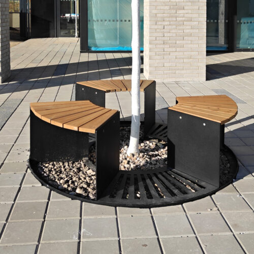 Boombescherming Segmo 16 Boombeschermingen maar dan net even anders. Met zijn tijdloze design voegt het Segmo model een esthetische waarde toe aan elke buitenruimte terwijl het de bomen beschermt.