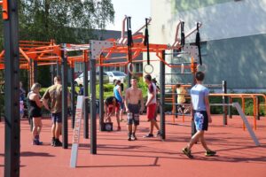 De calisthenics-toestellen van SKWshop. Materiaaldiktes van maar liefst 4 mm. Het absolute topsegment!