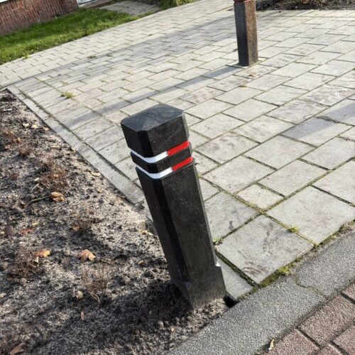 Diamantkop afzetpalen Govaplast 13 De inbetonneerbare uitvoering van deze duurzame en voordelige afzetpalen