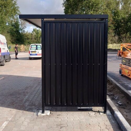 Fietsoverkapping Leipzig Standaard 12 De Leipzig overkapping: uw oplossing voor fietsen, containers of materiaalopslag – snel leverbaar en uitbreidbaar.