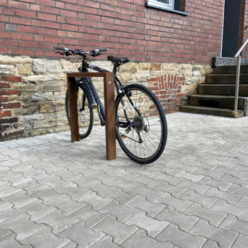 Fietsnietje Corten 5 Fietsaanleunbeugel - fietsenrek model Corten.