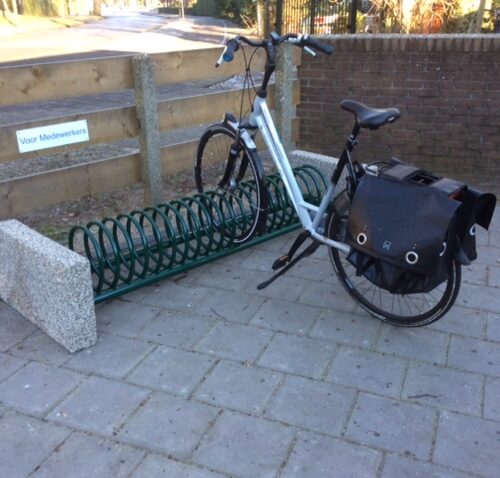 Fietsenrekken model Spirit Concrete 34 Fietsenrekken uit de Spirit-serie, is fietsparkeren op zijn mooist!