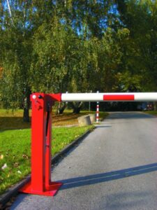 De solide gasveer-constructie van deze handbedienbare slagbomen, zorgen voor jarenlang probleemloos gebruik