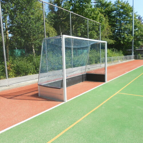 Hockeydoel met rubber achterschot 11 Hockeydoelen van SKWshop, kunnen zich kwalitatief moeiteloos met alle andere hockeydoelen meten