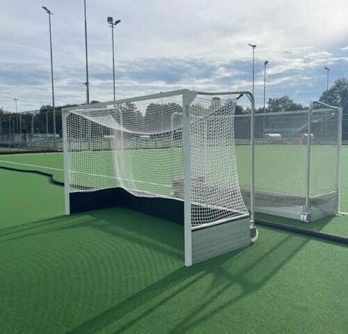 Hockeydoel Superior 41 1 van de geleverde hockeydoelen model Superior bij hockeyclub Phoenix. Tok hockeydoelen, nethakenloos en vrije netophanging, Hockeydoel model Superior, beste keuze, beste koop!