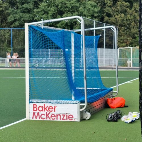 Hockeydoel Superior 46 Hockey goals kopen? Model Superior, beste koop. De ultieme duurzaamheid en een aanwinst voor iedere hockeyvereniging.