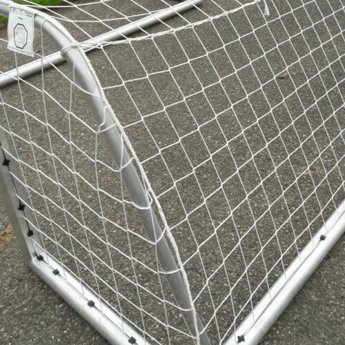 Kunststof nethaken 8mm 12 Nethaken - netplaatjes d e ideale netbevestiging voor uw aluminium voetbaldoelen