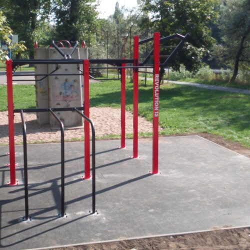 Calisthenics toestel Petum 46 Outdoor krachttraining, fitness, bijna alles is mogelijk met deze duurzame mini fitness stations. En altijd weer uitbreidbaar!