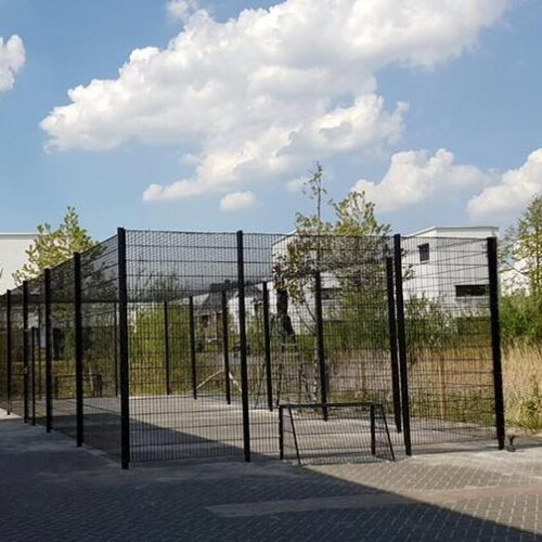 Pannakooi PS100 Basic 73 De pannakooien uit de Basic-serie zijn ook met net-overdekking leverbaar. Afgebeeld een pannakooi van 7.5 x 15m.