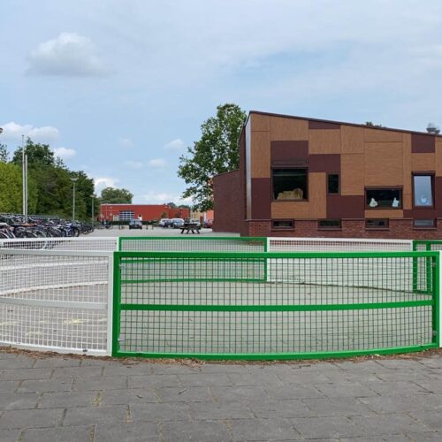 Pannakooi Match 133 Beelden zeggen genoeg toch? Pannakooi - pannaveld Match in iedere ral kleur en kleurencombinatie leverbaar.