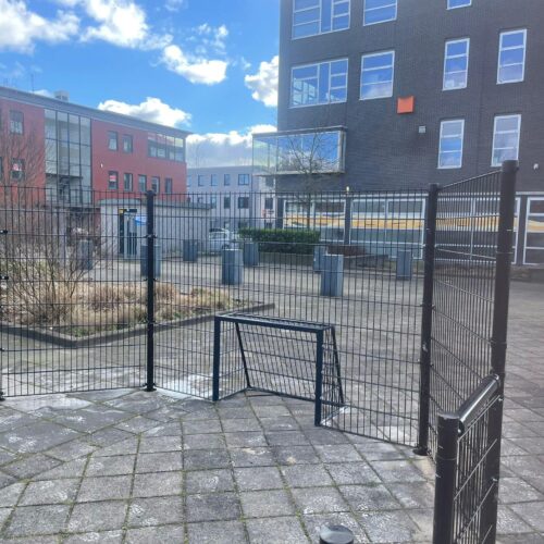 Pannaveld PS50 47 Panneveld PS50, de voordelige oplossing voor sportief spelplezier op basisscholen en kinderdagverblijven.