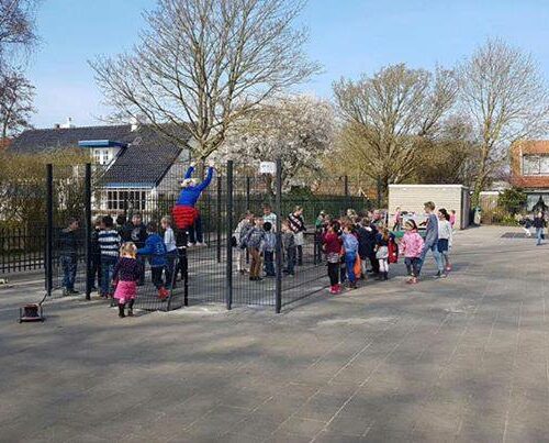 Pannakooi PS100 Basic 107 Pannaveld van 4 x 6 meter. Meestal al voldoende voor een hoop sportief plezier op een basisschool