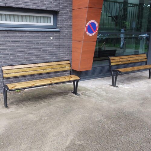 Parkbank Tauri Wood 37 parkbank kopen? Parkbank Tauri Wood, een prijspakker onder de parkbanken waar u jarenlang plezier van heeft.