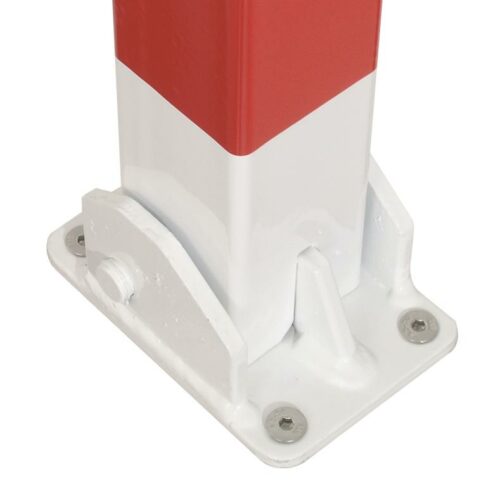 Neerklapbare parkeerpalen 70x70mm 18 Parkeerpalen met een degelijke voetconstructie.