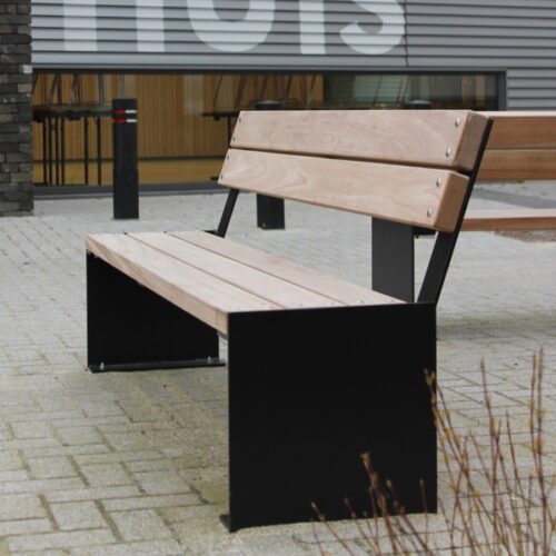 Picknicktafel Amburgo 33 Picknicktafel model Amburgo is ook leverbaar met banken met rugleuning
