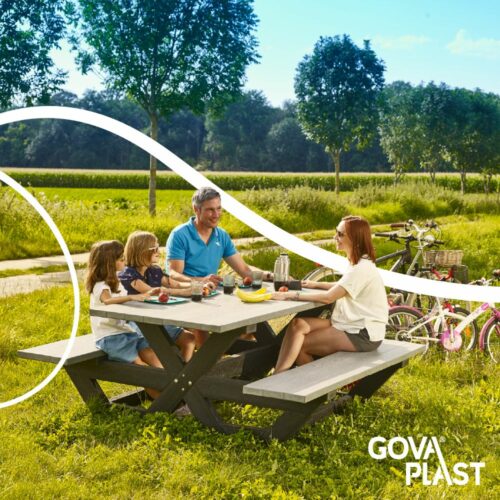 Kunststof picknickset model Cross 21 Duurzaam en geen onderhoud. Picknicktafel model Cross van het kwaliteitsmerk Govaplast. SKWShop Official Dealer