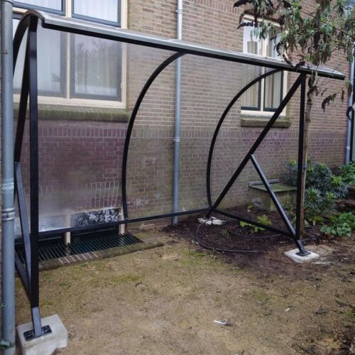 Rookoverkapping - rookabri BF1000 139 Onze bF1000 3 meter ingezet als rokersabri. Voordelig, duurzaam en netjes. Slechts 1 van onze vele mogelijk heden als het om rokersoverkappingen gaat.