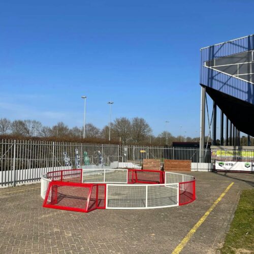 Pannakooi Match 113 Deze ronde pannakooi kan in bijna iedere kleur en kleuren-combinatie geleverd worden. Deze wordt ingezet voor het publiek op wedstrijddagen (FC Emmen)