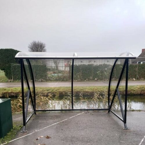 Rookoverkapping - rookabri BF1000 136 Een fraaie donkergroen gecoate 3 meter uitvoering. Overkapping BF1000, ook een ideale rookabri voor bedrijf en industrie.