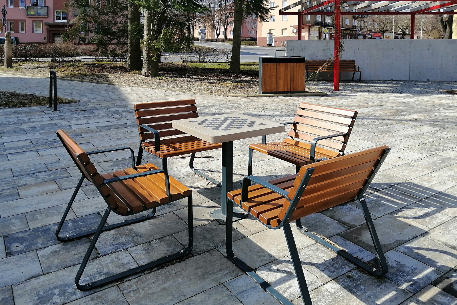 Schaaktafel voor buiten model MAT 3 Buiten schaken steeds populairder in Nederland