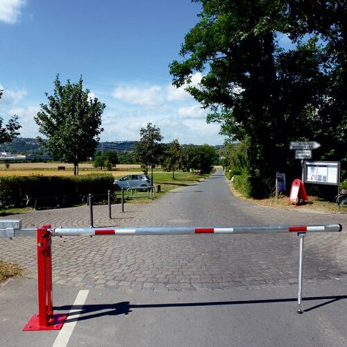 Handbediende Slagboom budget 55 Slagboom Budget, lengte 3 meter. Uitgevoerd met pendelsteun.