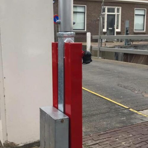 Handbediende Slagboom budget 66 Detail-foto van onze duurzame Bugdget slagbomen. Handbediende slagboom van topkwaliteit!