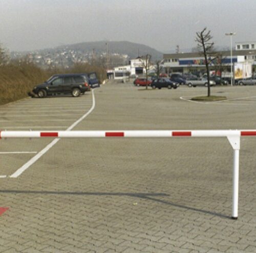 Compact slagbomen 23 Slagboom met gasveer. Hier afgebeeld met pendelsteun, lengte slagboom 3 meter.