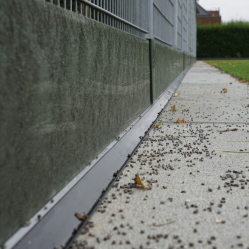 Ideaal langs de lijn, slagplanken van massief regeneraat (oude kunstgrasvelden)