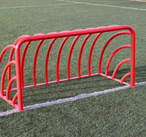 Voetbaldoeltjes model TRD200 39 Voetbaldoeltjes uit de TRD200-serie zijn door hun ronde vormen veilig en zeer duurzaam bovendien.