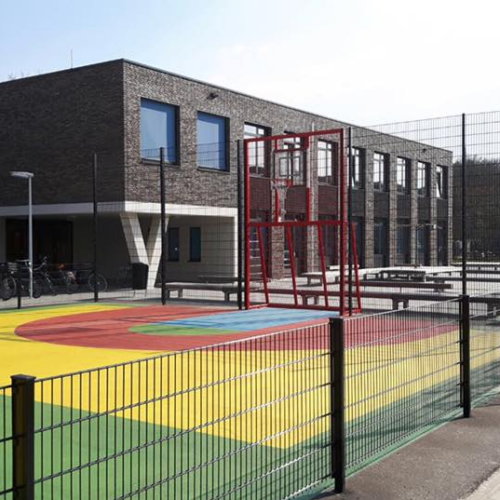 Voetbaldoel met basketbal VBC160 97 Onze voetbaldoel basketbal-informatie.in de door ons geplaatste geluidsarm multi-sportkooi in Utrecht.