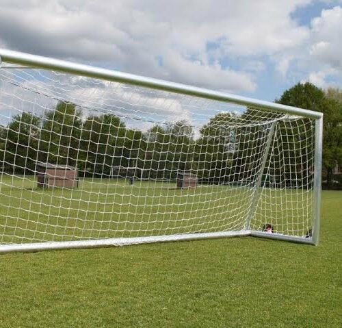 Verplaatsbaar pupillen voetbaldoel met geïntegreerd gewicht in de achterbalk
