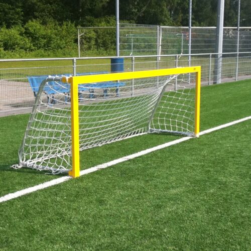 Voetbaldoeltjes JVD240 (inklapbaar) 29 Voetbaldoel JVD240. Ideale voetbaldoeltjes voor wedstrijd, training en recreatie.