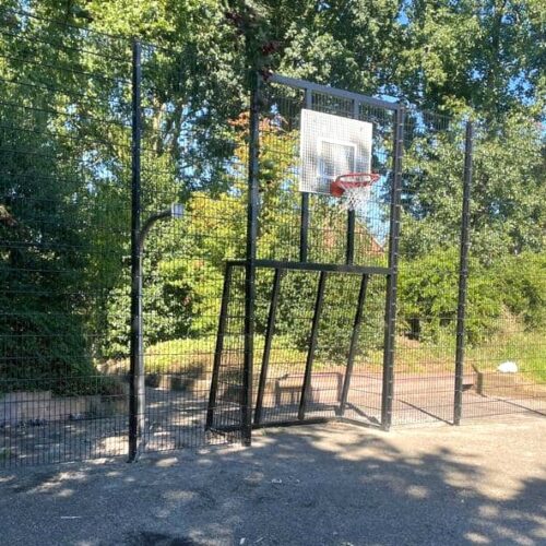 Voetbaldoel met basketbal VBC160 160 Voetbal basketbalwand in gemeente Westerkwartier.