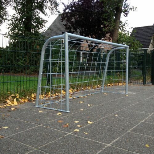 Voetbaldoeltjes model TRD210 17 Voetbaldoeltjes TRD210 zijn volbad thermisch verzinkt!